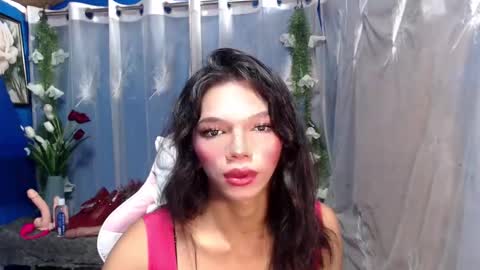 Snapshot of rhiana_slut chatting on October 2025 10:41:02 PM rhiana_slut online show from October 2025 10:41:02 PM