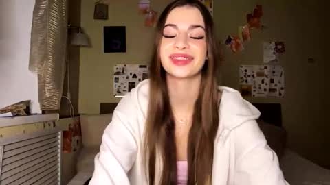 Snapshot of rhiannonmuccigrosso chatting on November 2025 02:51:01 PM Anna online show from November 2025 02:51:01 PM