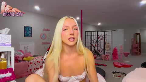 ria  online show from November 2025 03:50:01 AM