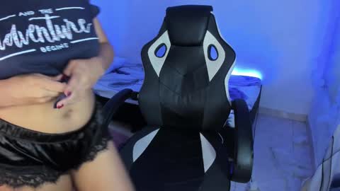 Snapshot of riana_kean chatting on March 2025 05:35:01 AM RianaK online show from March 2025 05:35:01 AM