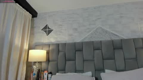 Riana online show from February 2025 03:21:01 AM