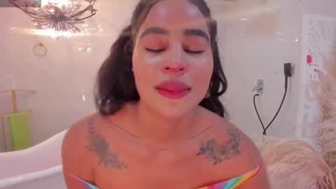 riby  online show from October 2025 07:14:01 PM