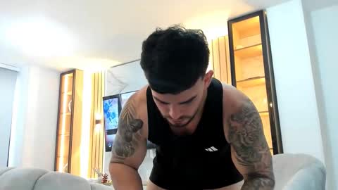 ricardogonzalez666 online show from November 2025 09:15:02 PM