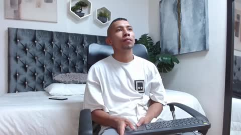 richar_voller online show from February 2025 10:54:02 AM