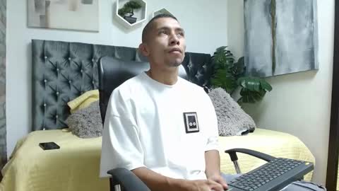 richar_voller online show from February 2025 11:17:02 AM