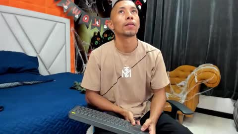 richar_voller online show from October 2025 11:14:02 AM