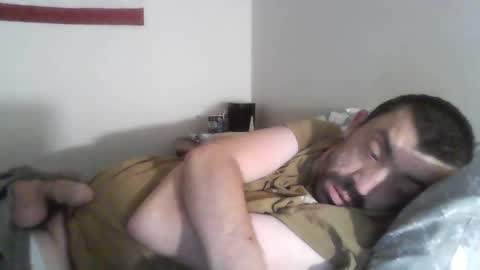 Snapshot of richard_hot27_ chatting on April 2026 09:13:01 AM Richard online show from April 2026 09:13:01 AM