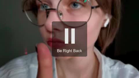 Snapshot of richardlundsten chatting on May 2026 06:49:01 PM Luna online show from May 2026 06:49:01 PM