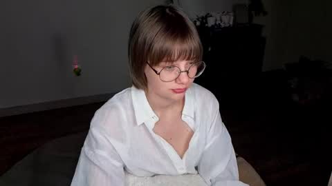 Snapshot of richardlundsten chatting on May 2026 06:16:01 PM Luna online show from May 2026 06:16:01 PM