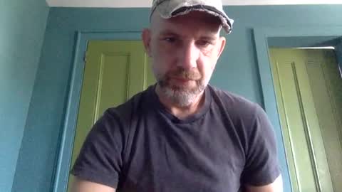 Snapshot of richheader chatting on June 2026 01:01:01 PM richheader online show from June 2026 01:01:01 PM
