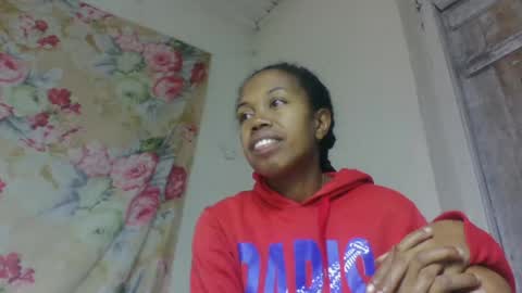 Snapshot of richimelaa chatting on June 2026 11:28:01 PM richimelaa online show from June 2026 11:28:01 PM