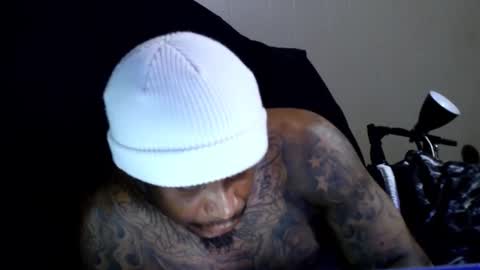 Snapshot of rickavelli chatting on September 2025 12:14:01 AM Rick online show from September 2025 12:14:01 AM