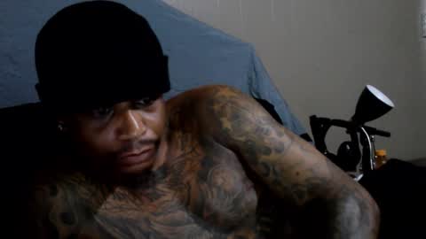 Snapshot of rickavelli chatting on September 2025 01:44:01 AM Rick online show from September 2025 01:44:01 AM