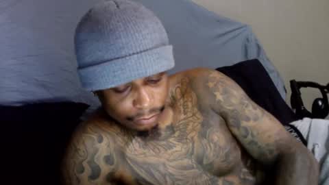 Snapshot of rickavelli chatting on October 2025 04:04:01 PM Rick online show from October 2025 04:04:01 PM
