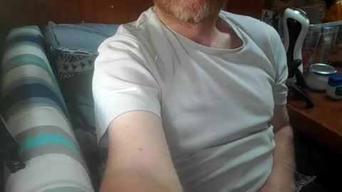 Snapshot of rickitou chatting on March 2026 07:09:02 AM FireLion online show from March 2026 07:09:02 AM