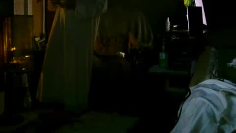 Snapshot of ricks4fun chatting on December 2025 01:33:02 AM PINK HOLE TWINK online show from December 2025 01:33:02 AM