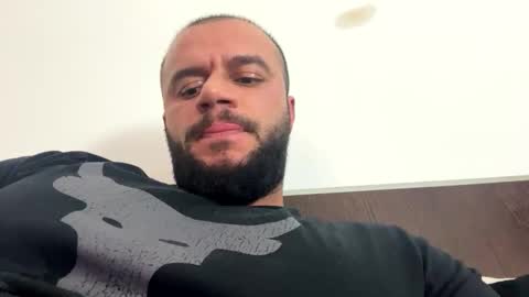 Snapshot of rickymiami1 chatting on November 2025 08:42:01 PM rickymiami1 online show from November 2025 08:42:01 PM