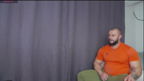 Snapshot of rickymiami1 chatting on November 2025 06:42:02 PM rickymiami1 online show from November 2025 06:42:02 PM