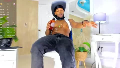 Snapshot of ricobrown777 chatting on June 2026 04:10:02 AM RicoBrowm online show from June 2026 04:10:02 AM