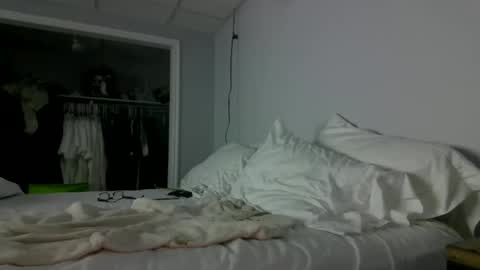 ricochet575 online show from March 2026 03:05:02 PM