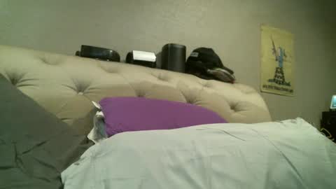 Snapshot of ridinhotrails8188666 chatting on December 2024 05:48:01 AM ICECOLDSTROKINSMOKIN online show from December 2024 05:48:01 AM