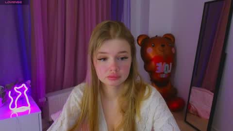 Rina online show from April 2026 08:46:02 PM