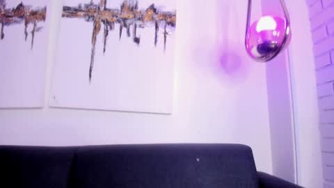 Snapshot of riley_reid_19 chatting on December 2024 02:28:02 PM kamila online show from December 2024 02:28:02 PM
