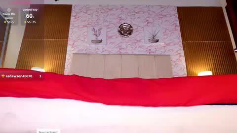 Snapshot of riley_skye_ chatting on September 2025 08:08:01 AM RAILEY online show from September 2025 08:08:01 AM