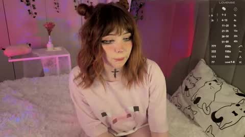 Snapshot of riley_vice chatting on November 2025 08:36:02 AM Sofia online show from November 2025 08:36:02 AM