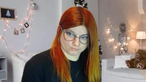 Snapshot of rileycomely chatting on January 2025 02:58:02 AM RileyComely online show from January 2025 02:58:02 AM