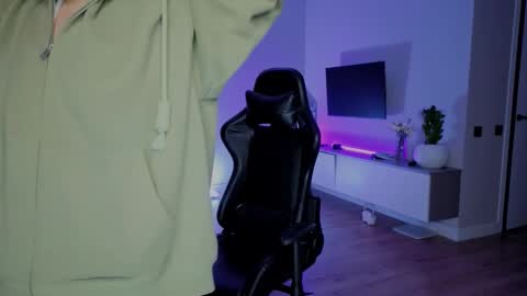 rileymee online show from December 2025 01:02:01 AM