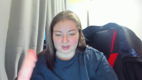 rina16 online show from November 2025 12:25:01 PM