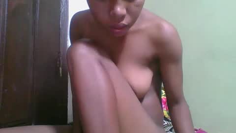 rinah654271 online show from March 2026 03:32:01 AM