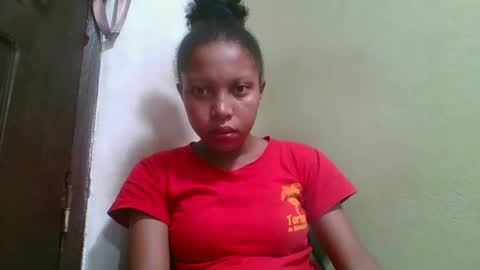 Snapshot of rinah654271 chatting on May 2026 05:25:01 AM rinah654271 online show from May 2026 05:25:01 AM