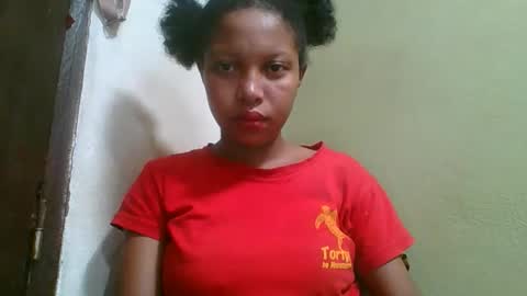 Snapshot of rinah654271 chatting on May 2026 07:04:01 AM rinah654271 online show from May 2026 07:04:01 AM