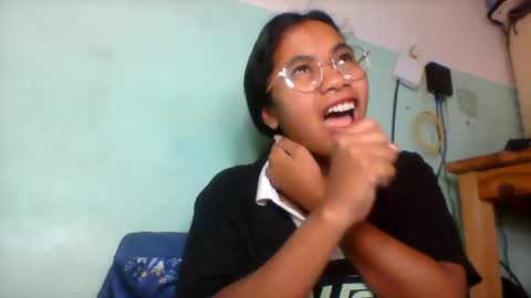 Snapshot of rinah856024 chatting on June 2026 05:21:01 AM rinah856024 online show from June 2026 05:21:01 AM