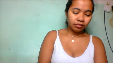 Snapshot of rinah856024 chatting on July 2026 04:52:01 AM rinah856024 online show from July 2026 04:52:01 AM