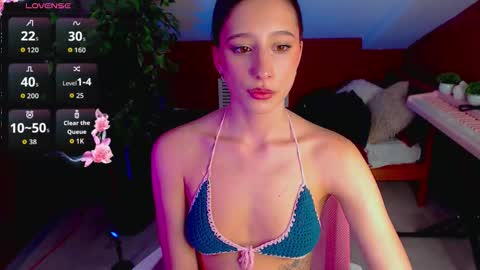 Emilia online show from October 2025 02:27:01 PM