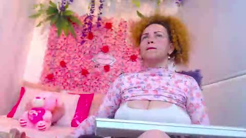 Risitos De Oro online show from October 2025 05:59:01 PM