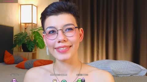 Agnes online show from December 2024 01:38:02 PM