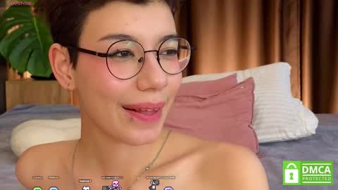Agnes online show from February 2025 01:15:02 PM
