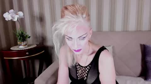 rita_farell online show from February 2026 09:35:01 PM