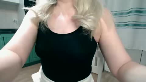 Rita online show from December 2024 05:33:01 PM