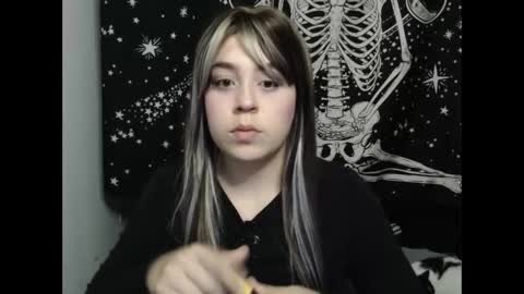 Snapshot of rivadeneira222 chatting on September 2025 02:59:02 AM PeachSalinger online show from September 2025 02:59:02 AM