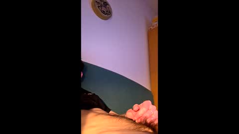 rizzo1980682473 online show from April 2026 09:16:01 PM