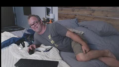 Snapshot of rjkelly6892 chatting on May 2026 01:34:01 AM rjkelly6892 online show from May 2026 01:34:01 AM