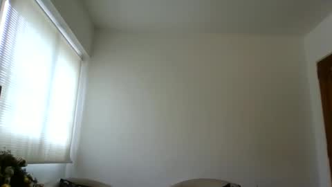 Snapshot of rnero67 chatting on December 2025 03:41:01 PM Rnero67 online show from December 2025 03:41:01 PM