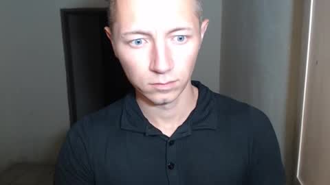 RoastingCorn online show from November 2025 11:38:02 AM