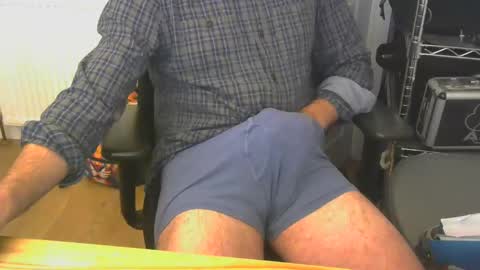 rob3616 online show from September 2025 08:47:02 PM