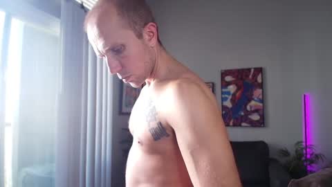 Snapshot of rob_ryder chatting on March 2026 10:47:01 PM rob ryder online show from March 2026 10:47:01 PM